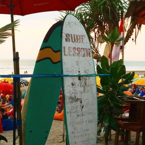 surfing-bali