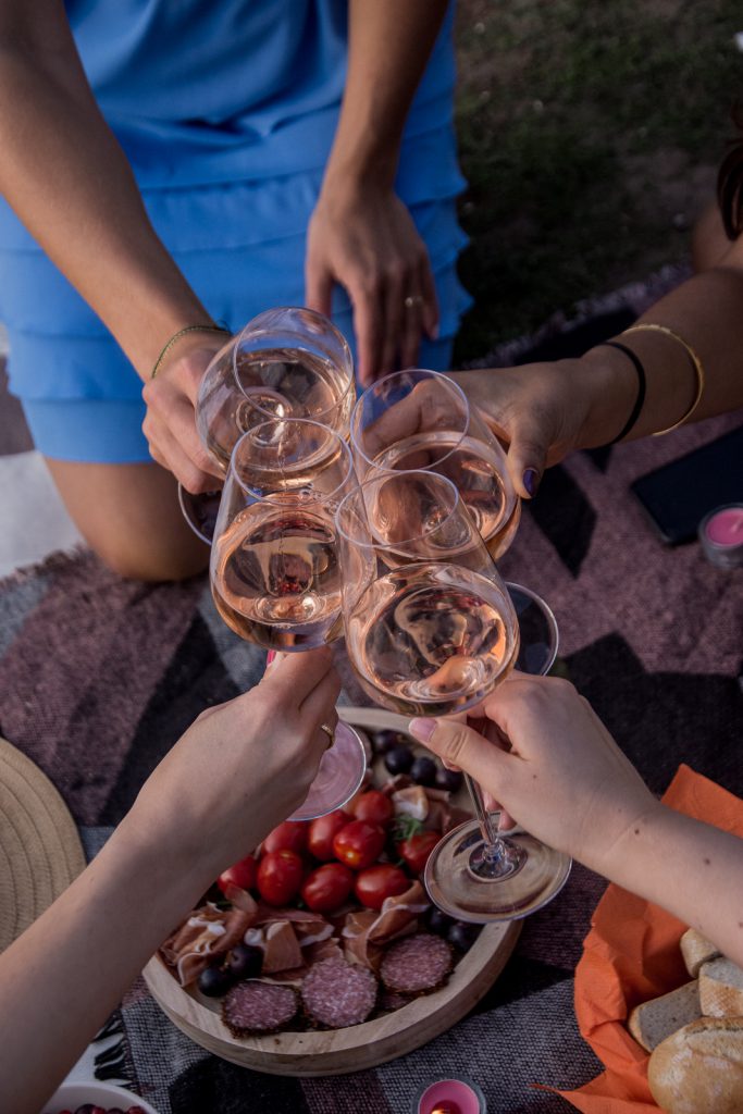 Wein, Rosé, Roséwein, Frankreich, Provence, Gläser, feiern