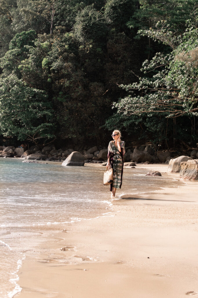 Paresa Resort,thailand, Phuket, hotel, Miriam-Ernst, woman, walking, ocean, beach, sand, dress