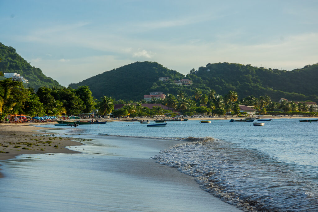 Grenada, ocean, sea, water, beach, house, palm trees, ships, boats